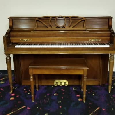 Chickering USA 90s Console Piano 90s Walnut Reverb