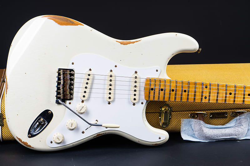Fender Custom Shop 1959 Stratocaster Relic - Super Faded Aged Olympic White