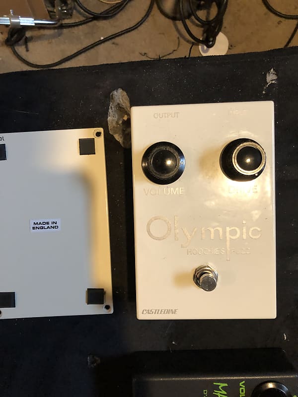 CASTLEDINE Olympic FUZZ HOOCHE'S
