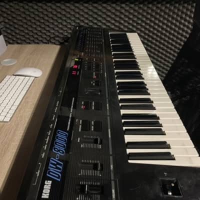 Korg DW 8000 1985 - 1987 - in need of some TLC