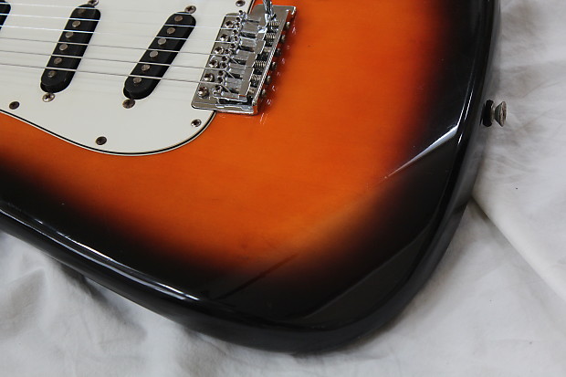 1997 Fender Squier Stratocaster KV Crafted in Korea Electric 1997 Fender Squier Stratocaster KV Crafted in Korea Electric