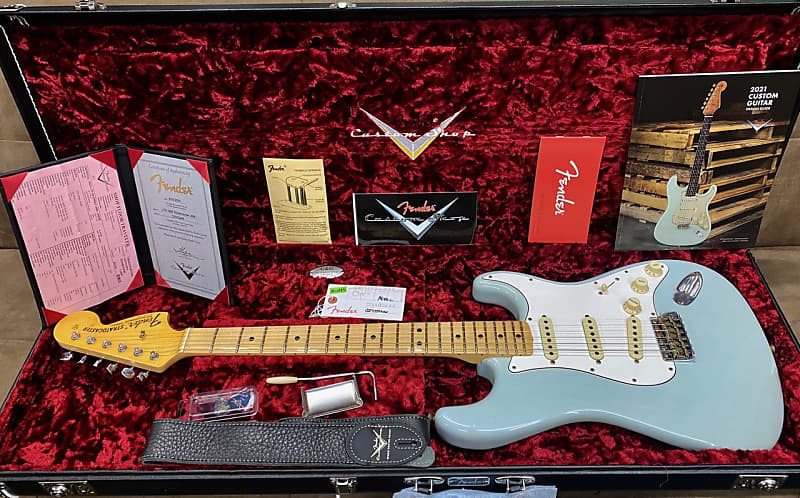 Fender Stratocaster, Limited Edition, Custom Shop, 1968, Journeyman Relic 2021 - Aged Sonic Blue image 1