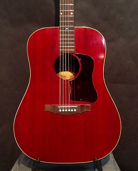 Guild d25 best sale acoustic guitar