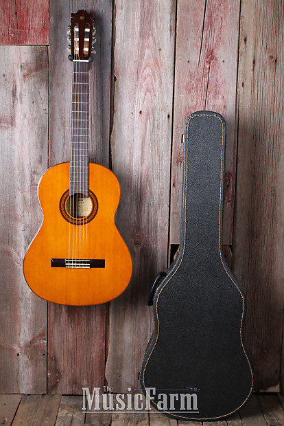 YAMAHA G-231 アコースティックギター ハードケース付き Yamaha Vintage 1980 G 231 Classical Acoustic Guitar Spruce