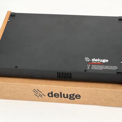 Deluge Portable Synthesizer Sampler Sequencer with Original Box image 8