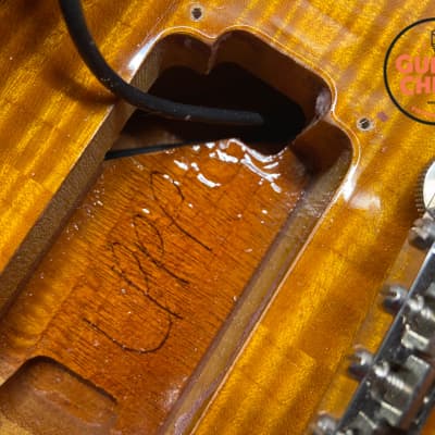1995 Gibson Les Paul Classic Premium Plus Honey Burst image 15