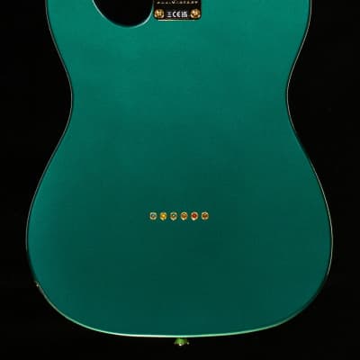 Squier 40th Anniversary Telecaster®, Gold Edition, Laurel Fingerboard, Gold Anodized Pickguard, Sherwood Green Metallic (084) image 4