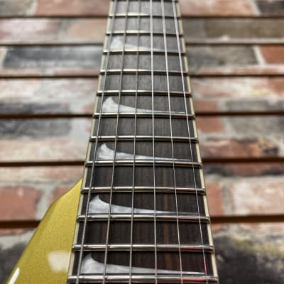 ESP LTD Kirk Hammett V Metallic Gold image 5