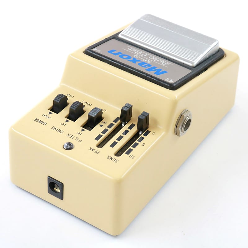 Maxon Auto Filter AF-9 オートワウ Maxon AF-9 Auto Filter Effects Pedal | Musician's Friend