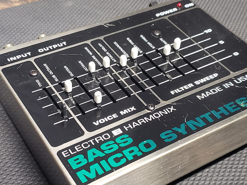 Electro-Harmonix Bass Micro Synthesizer