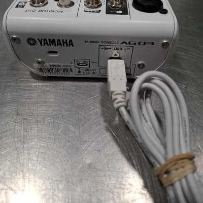 Yamaha AG03 3 Channel Mixer 2010s - White image 3