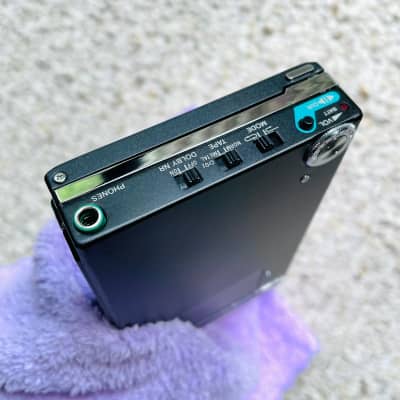 Sony WM-100 Walkman Cassette Player, RARE Excellent Black ! Working ! image 6