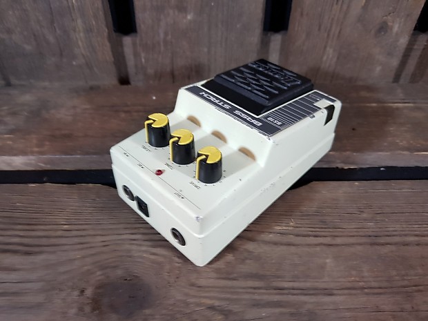 ベース Ibanez BS10 Bass Stack Ibanez Bs10 Bass Stack bass effect pedal demo - YouTube