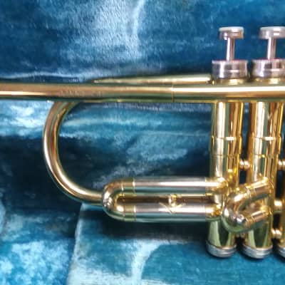 Conn Connquest Vintage 1957 Professional Trumpet In Excellent Condition image 4