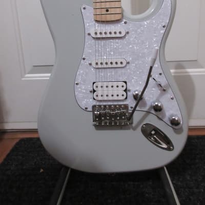 ~Cashified~ Kramer Strat-Style Pewter Rock 'n' Roller image 6