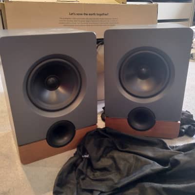 Anyone tried the new Output/Barefoot Frontier monitors? - Gearspace