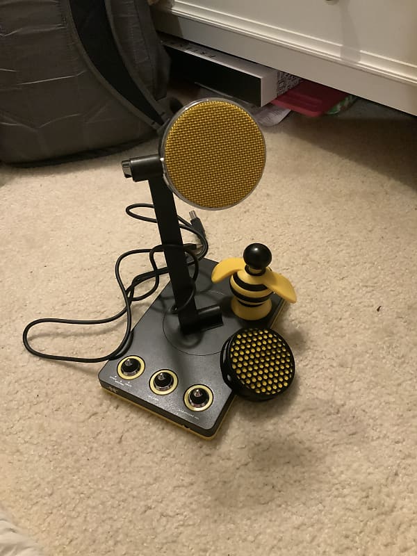 Neat Microphones Bumblebee 2010s - Black/Yellow image 1