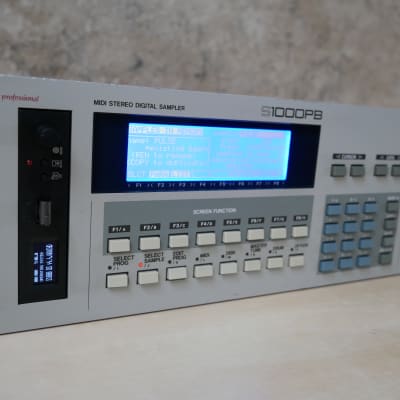 Akai • S1000PB MIDI Stereo Digital Sampler (1988) /// UPGRADED w/LED Screen + Gotek