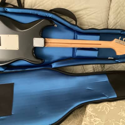 1983 Fender Stratocaster Lefty | Folkway