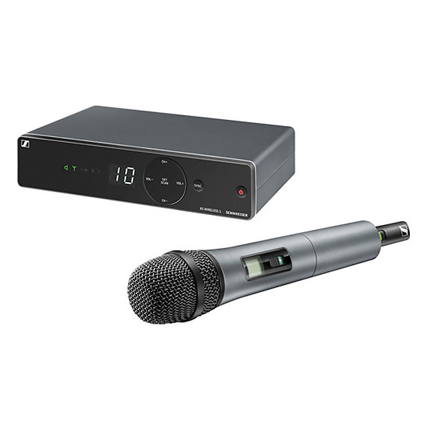Sennheiser XSW 1-825-A Handheld Mic Wireless System - A Band (5480572 MHz) image 1