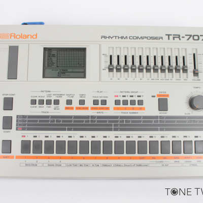 Roland TR-707 Rhythm Composer Drum Machine