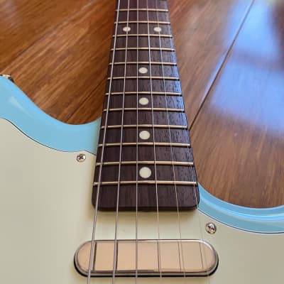 Fender Japan Limited Run Offset Telecaster Daphne Blue MIJ
