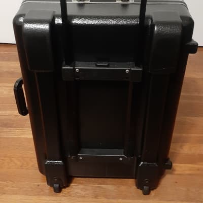 Unbranded Vintage Solid Quad (4) Trumpet Case with Travel handle & wheels  1970's-1980's image 3