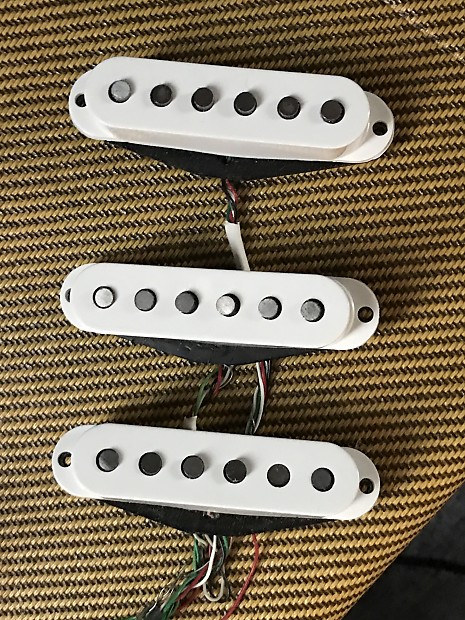 DiMarzio HS3 and HS4 YJM Stratocaster pickup set DP117 and DP217