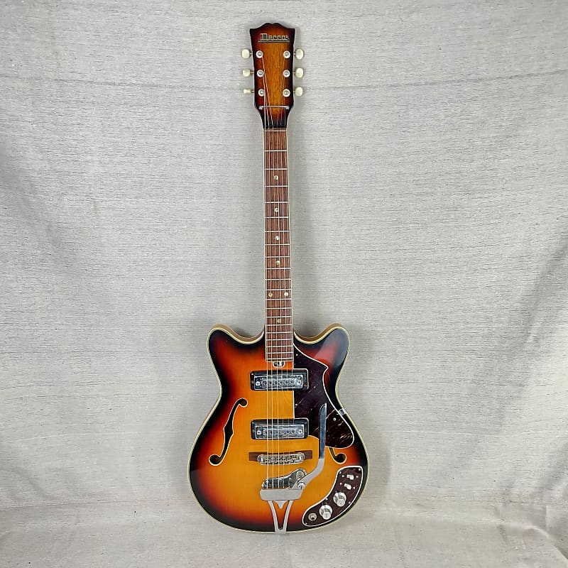 Decca DMI-501 1960s Sunburst Semi Hollow Short Scale Teisco