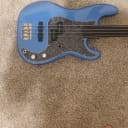 Fender Artist Series Tony Franklin Fretless Precision Bass 2019 - Present - Lake Placid Blue