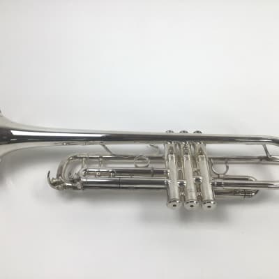 Used Yamaha YTR-8335UGS Bb Trumpet (SN: 401306) image 3