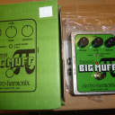 Electro-Harmonix Bass Big Muff Pi bass effect pedal