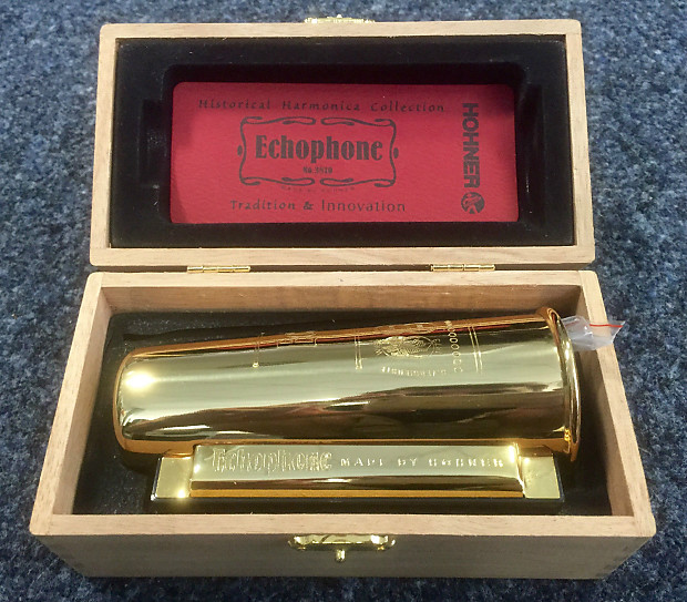 Original Hohner Echophone No. 3810 with brass moldy cup with