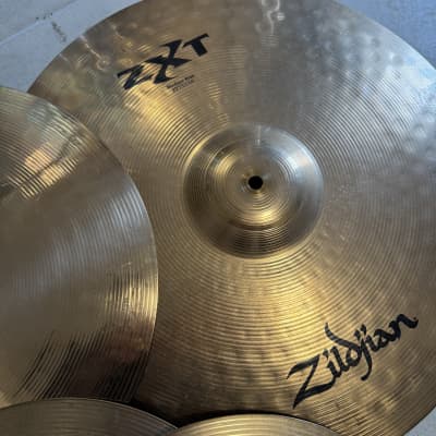 Zildjian ZXT 14,16,20 cymbal pack - Brilliant image 4