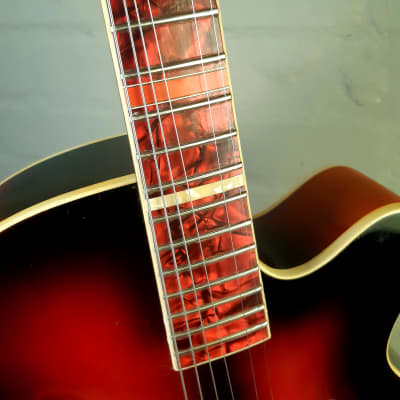 C1961 HOYER Perloid Esquire 19 with a solid top Archtop. image 3