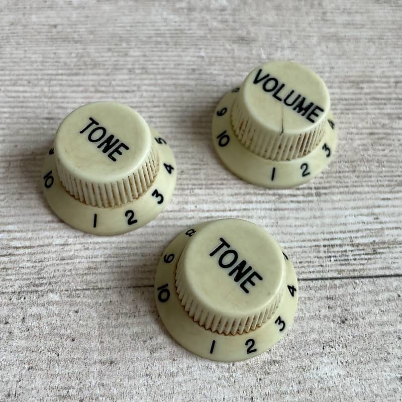 Relic Vintage Green Stratocaster/Strat Knobs 48 Reverb