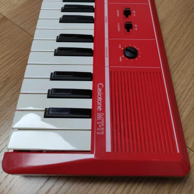 Casio Casiotone MT-11 Keyboard 1980s - Red | Reverb