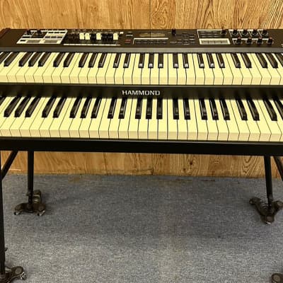 Hammond SK2 Dual Manual Portable Organ with Stand, Bench, Custom Cover and EXP 50 Volume Pedal