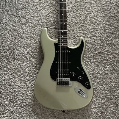 Fender FSR Stratocaster 2004 Special Edition HSS Inca Silver Matching Headstock for sale