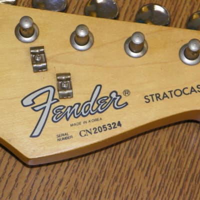 1992*FENDER*STRATOCASTER NECK*MADE IN KOREA*BIG FENDER LOGO*SMALL