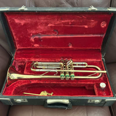 Reynolds Medalist Bb Trumpet (1967) SN 287238 (TU-58) | Reverb Reynolds Medalist Bb Trumpet (1967) SN 287238 (TU-58) | Reverb