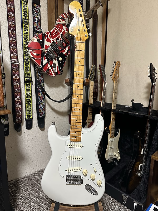 Fender Stratocaster Style 2021 - Olympic White - Jimi Hendrix Tribute image 1