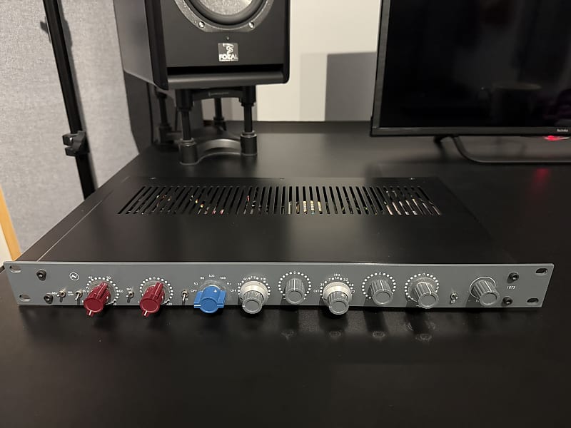 AML ez1073