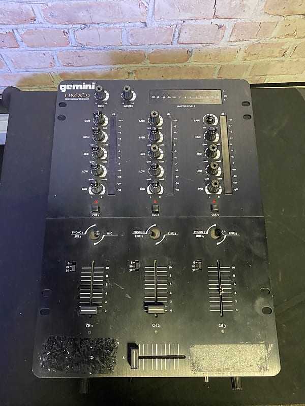 Gemini UMX-9 cheapest mixer 3ch