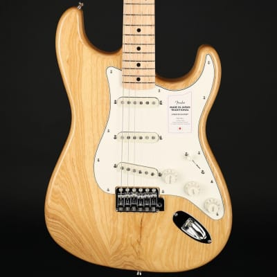 Fender Made in Japan Traditional 70s Stratocaster, Maple