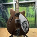 Rickenbacker 360W 2014 - Present - Walnut