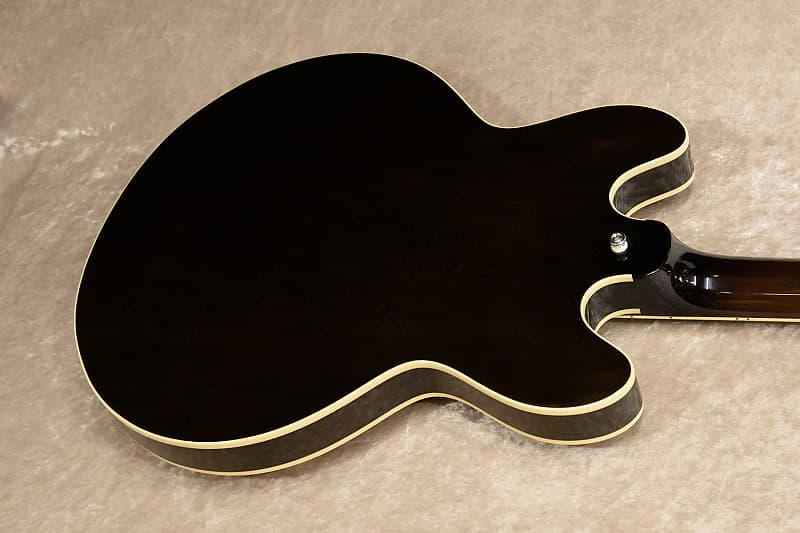 【ken ken】Archtop Tribute AT130 MA Archtop tribute AT130 NEW Brown Sunburst / incl. Hard Case