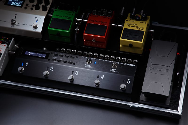 Boss ES-5 Effects Switching System | Reverb