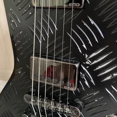 2002 ESP LTD EX-351D Diamond Plate Explorer. Includes LTD hardcase image 4