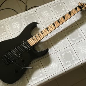 Jackson DK2M Dinky Limited Run, Black & White Crackle (s367